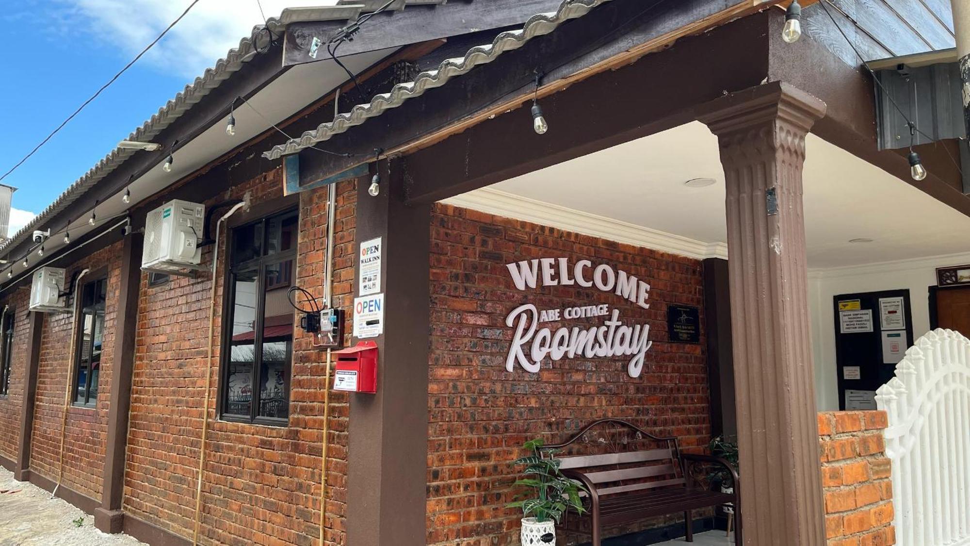 Roomstay By Abe Cottage Кампунг-Куала-Бесут Экстерьер фото